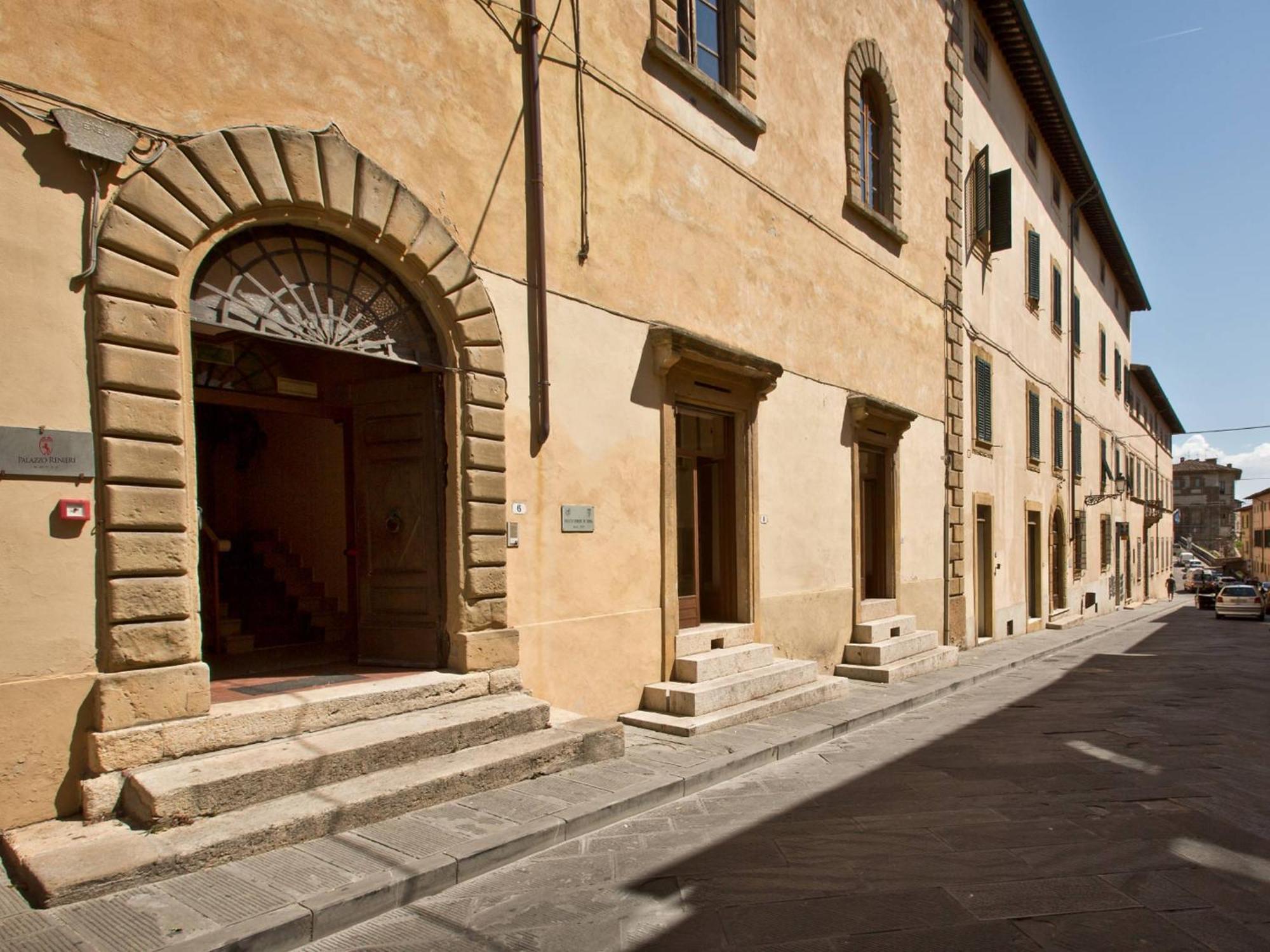 Hotel Palazzo Renieri - 3Stelle S Colle Val D'Elsa Exterior foto